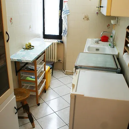 Casa Mariuccia شقة كومو