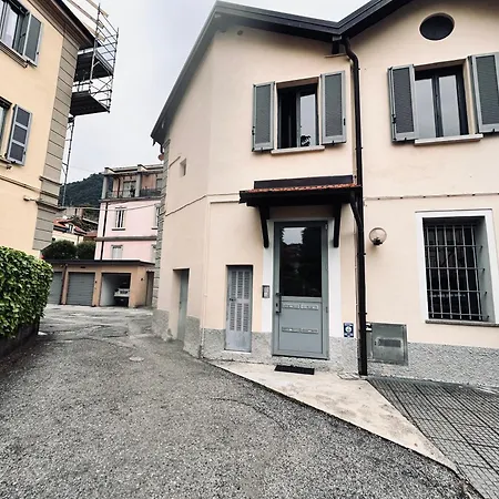 Casa Mariuccia * كومو